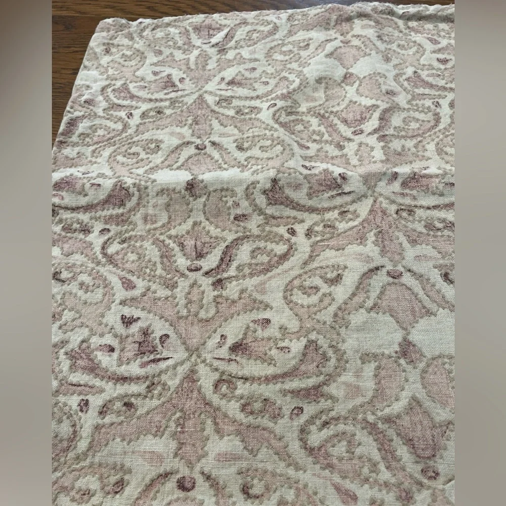 Pottery Barn Reilley Pink Pillow Cover 22inch Crewel Embroidered Linen Spring